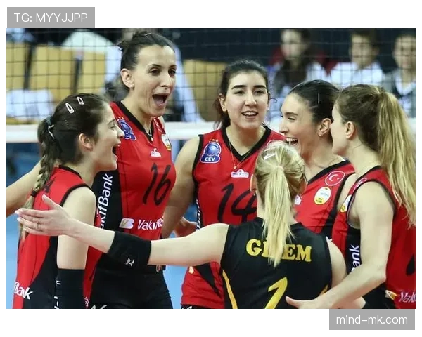 贝西克塔斯强势开局，掌控节奏剑指新赛季巅峰