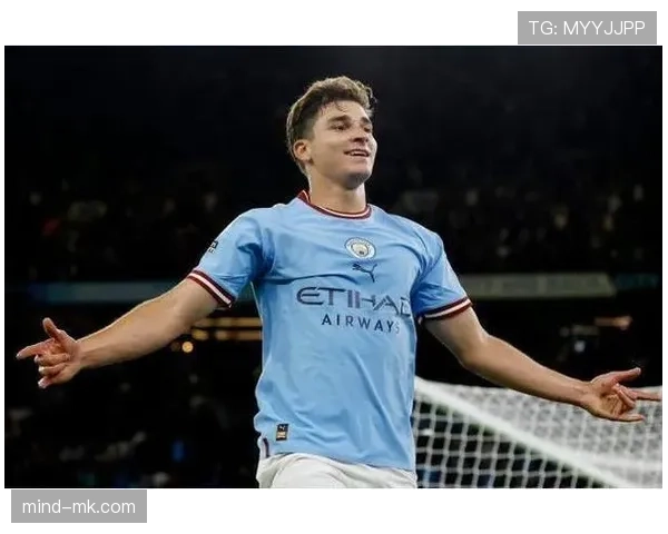 阿尔瓦雷斯闪耀河床，青年才俊崛起引关注