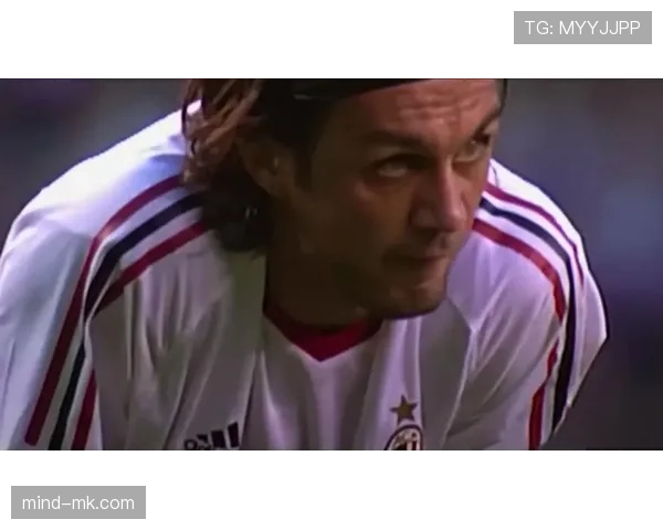 马尔蒂尼防守艺术如何重塑现代足球后卫角色 马尔蒂尼防守艺术如何重塑现代足球后卫角色