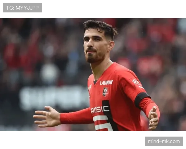 雷恩防线稳固助力球队状态回升，近期表现渐趋稳定